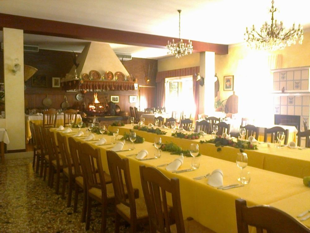 Hotel Dall'Ongaro Ghirano Exterior foto