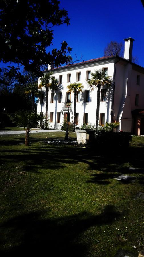 Hotel Dall'Ongaro Ghirano Exterior foto