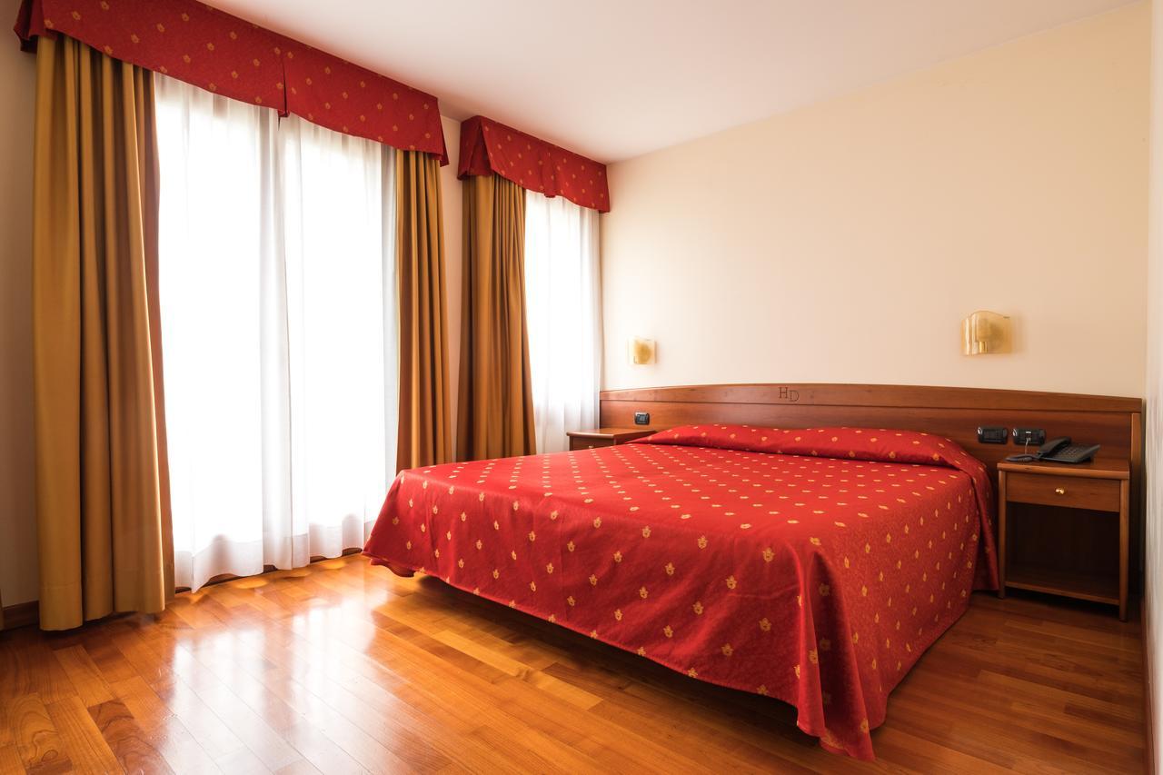 Hotel Dall'Ongaro Ghirano Exterior foto