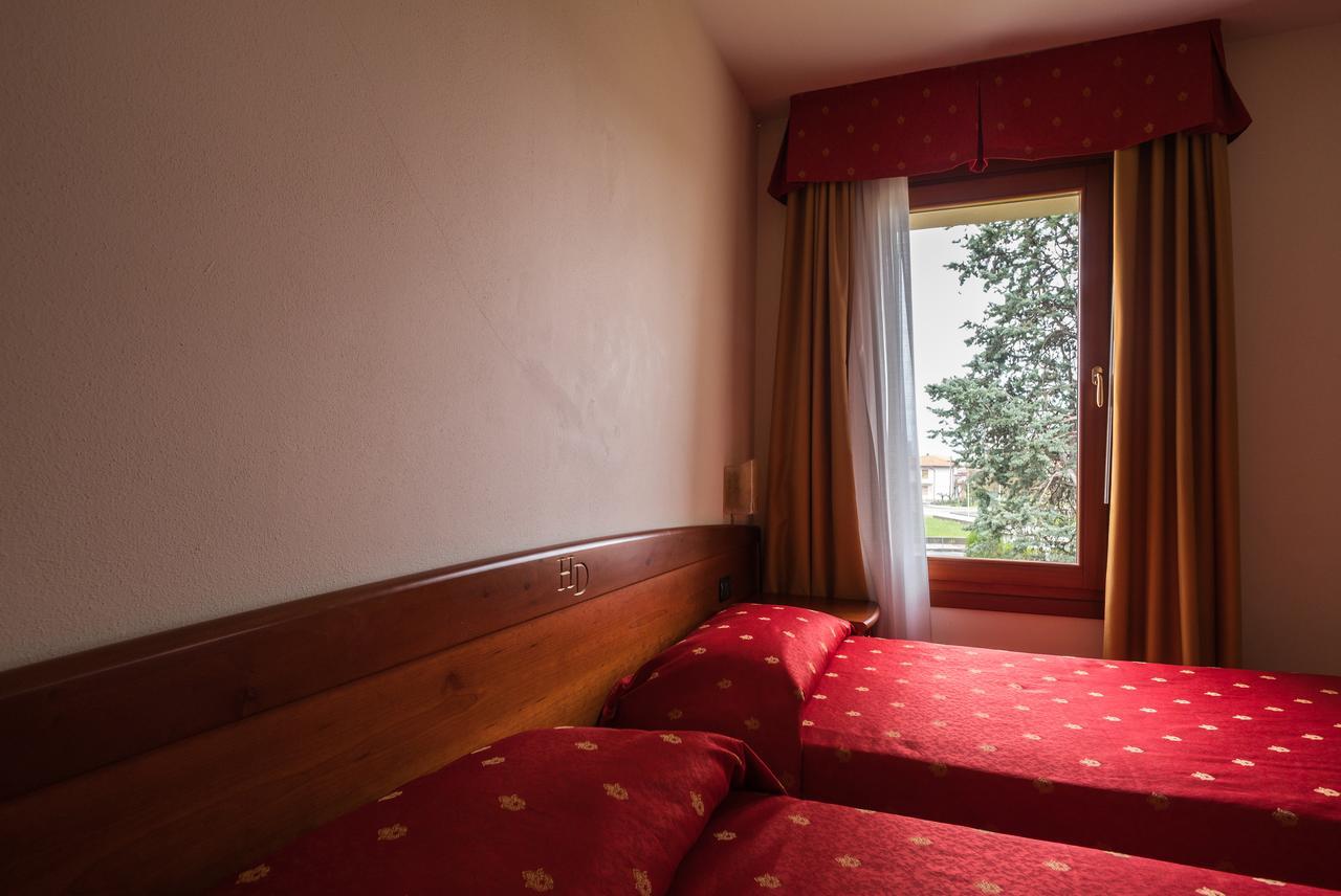 Hotel Dall'Ongaro Ghirano Exterior foto
