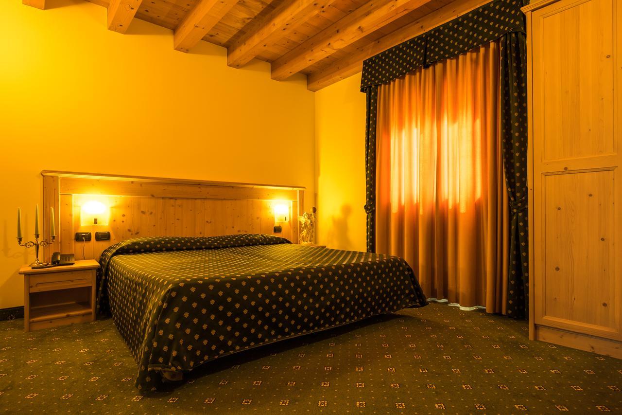 Hotel Dall'Ongaro Ghirano Exterior foto